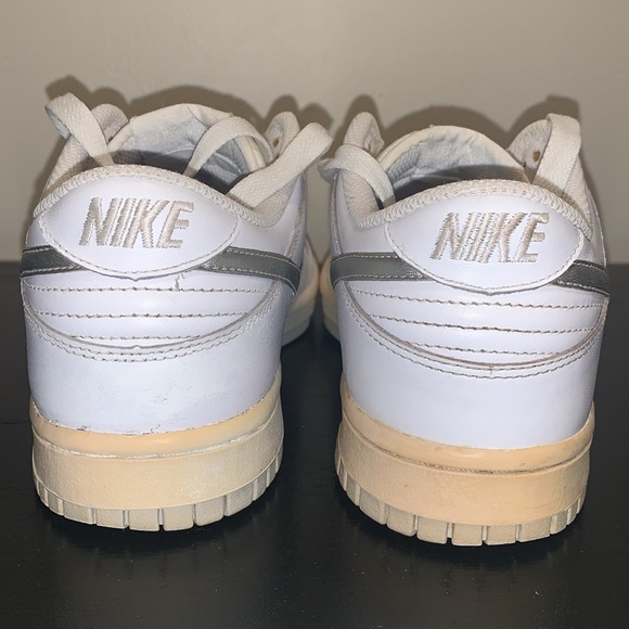 Nike Dunk Low.  2008.  Size 9.  Retro White Pure Platinum. - Picture 3 of 14